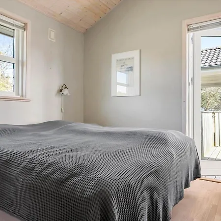 بيت للعطل 1329-aakirkeby-holsteroddevej-23