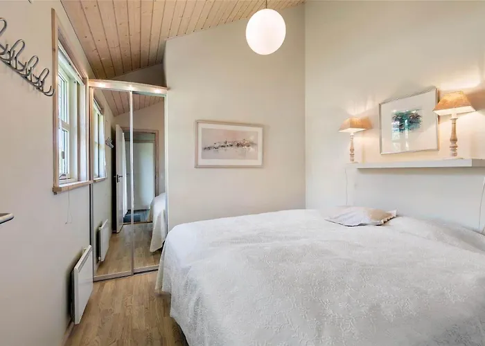 1329-aakirkeby-holsteroddevej-23