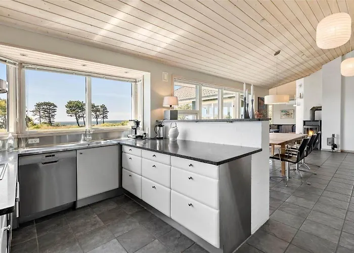 1329-aakirkeby-holsteroddevej-23