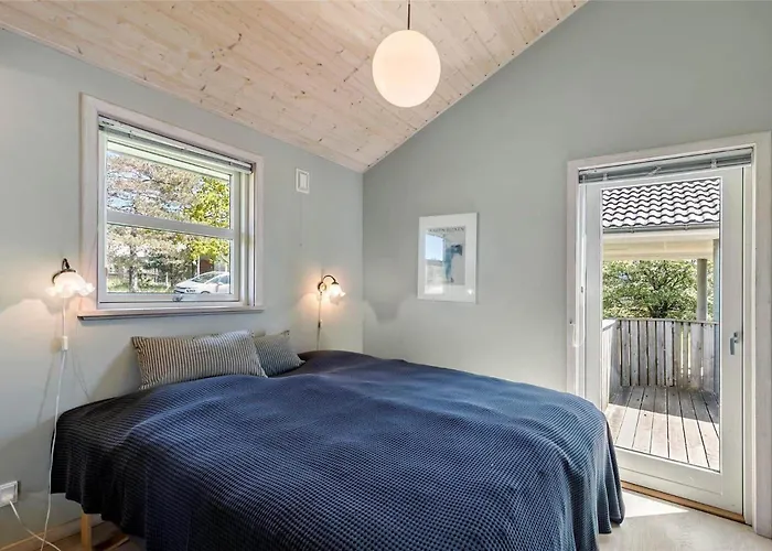 1329-aakirkeby-holsteroddevej-23 Vester Somarken