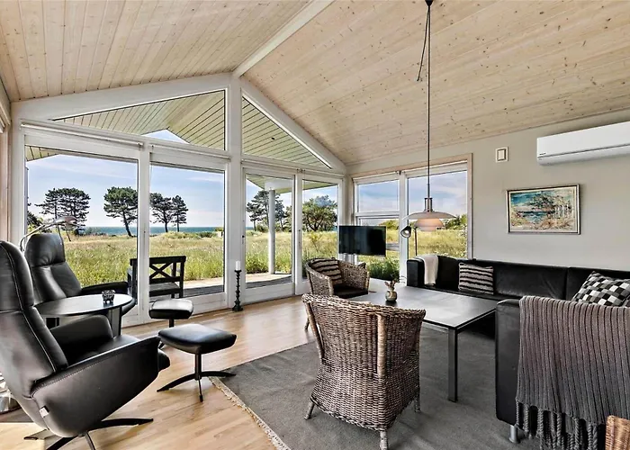 1329-aakirkeby-holsteroddevej-23 Сasa de vacaciones *